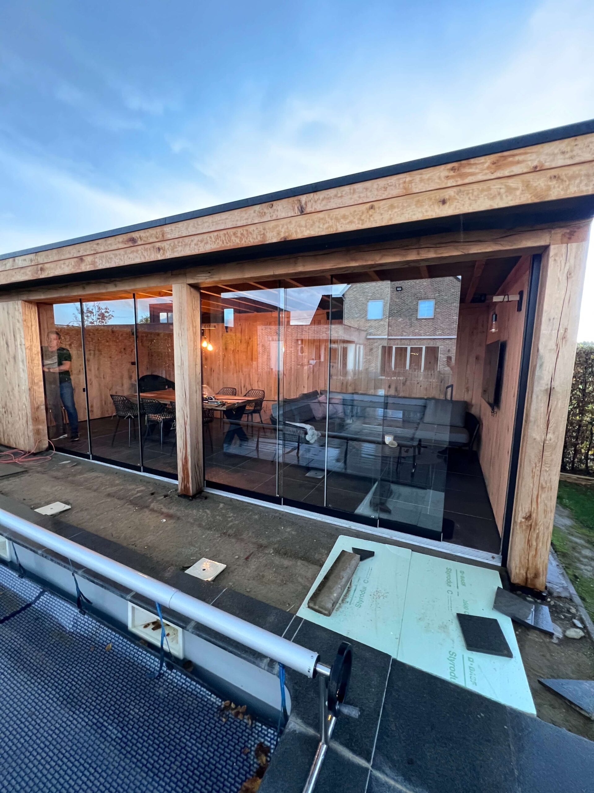 Glazen schuifwand te Alken - Midesti