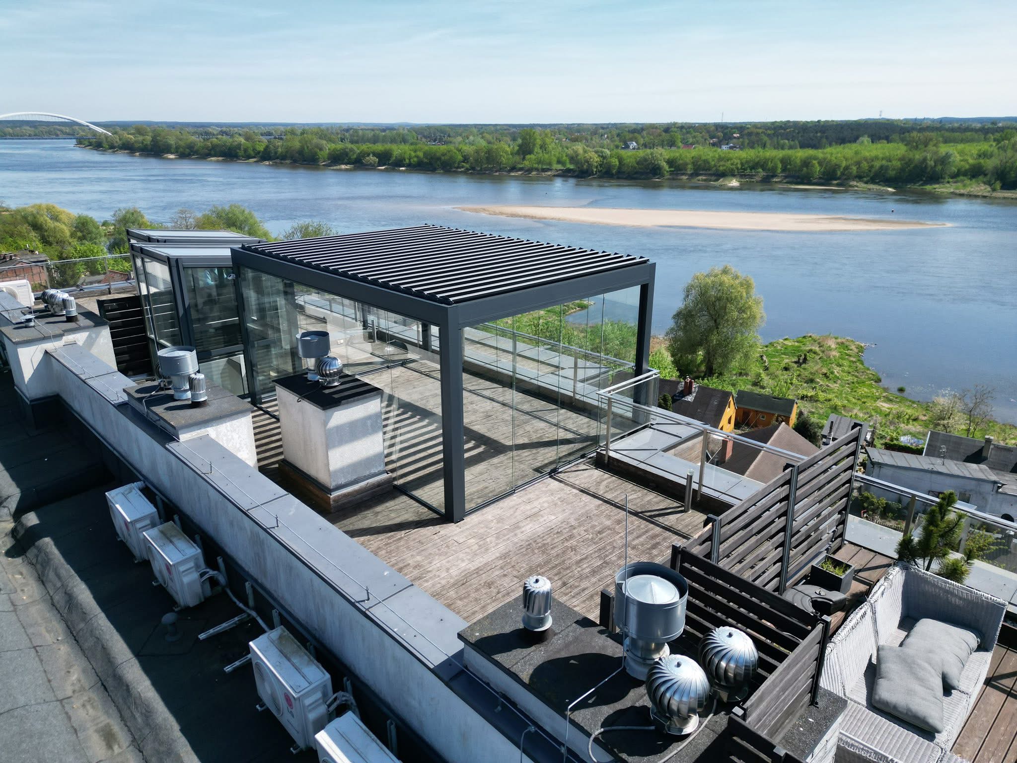 Lamellen overkapping in penthouse - Midesti